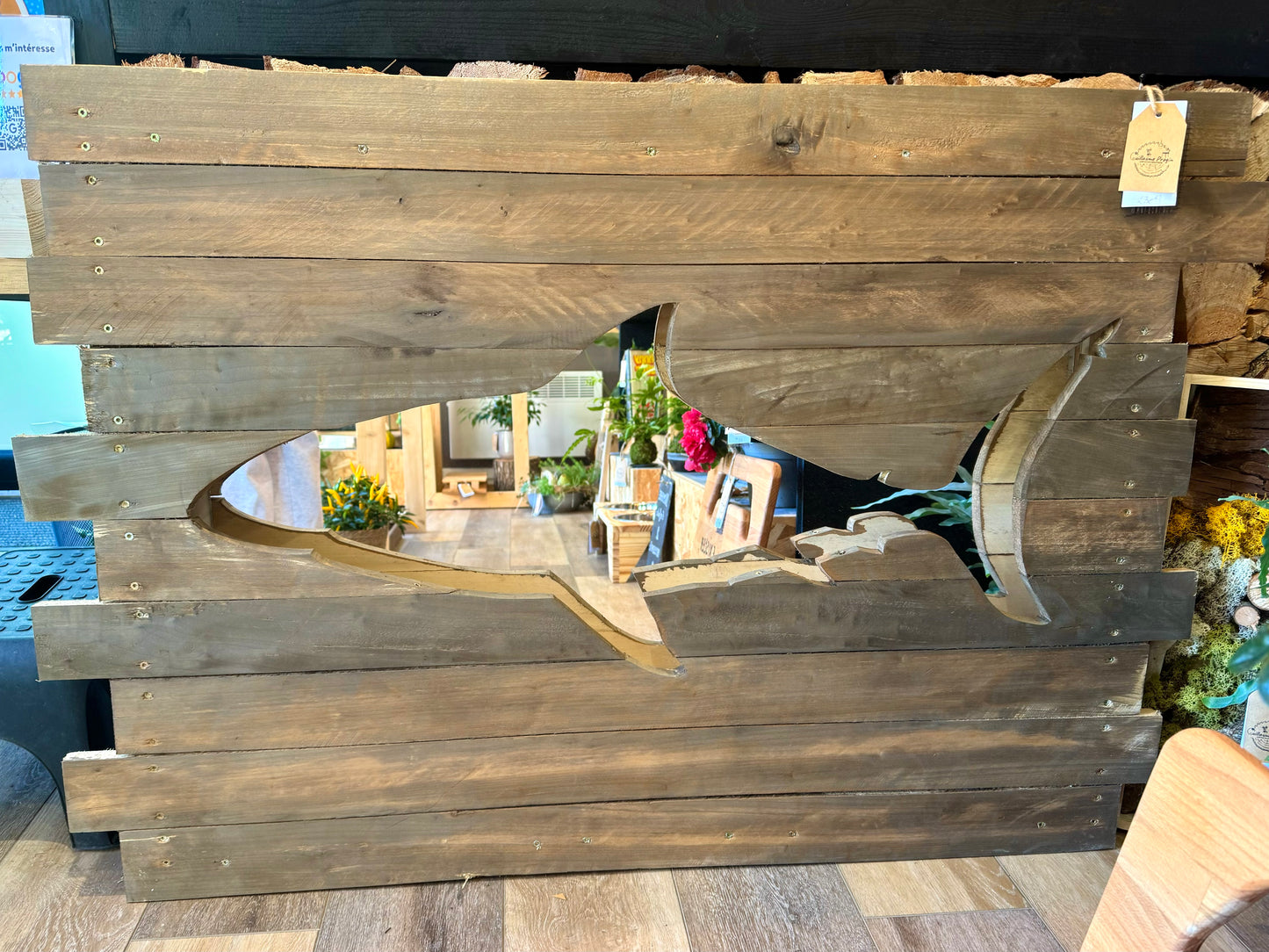 Tableau miroir lumineux requin (non expediable)
