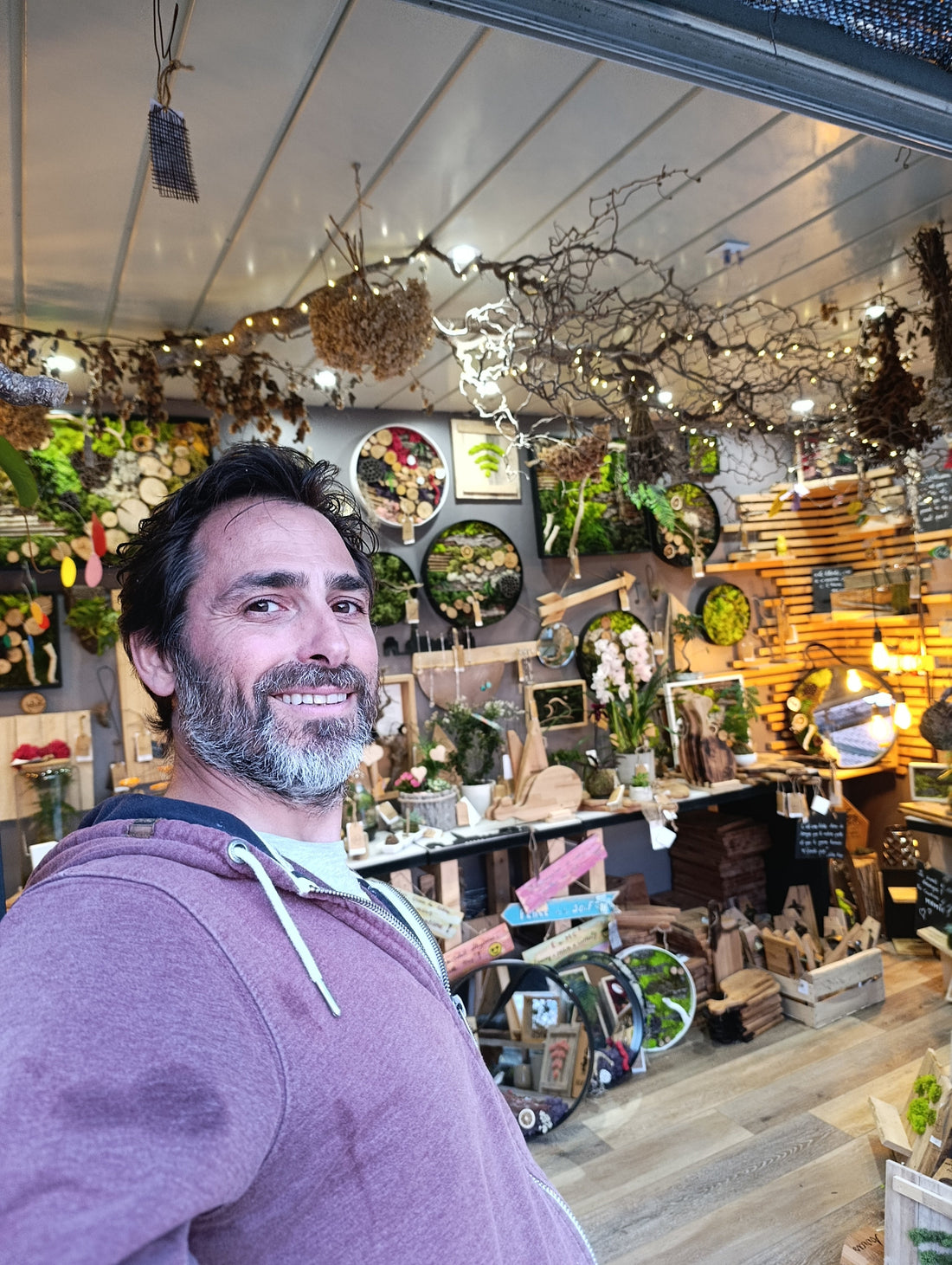 Présentation de l'artiste ! 😁