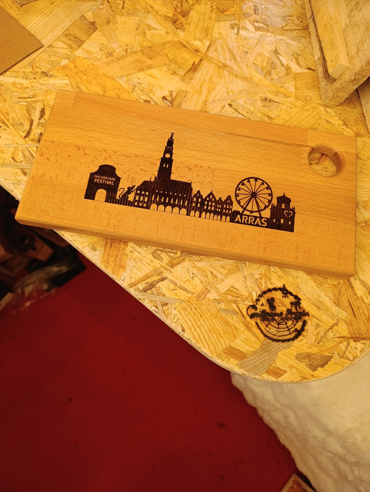 Planche apéritive "ville de Noël d'Arras" 33x15cm