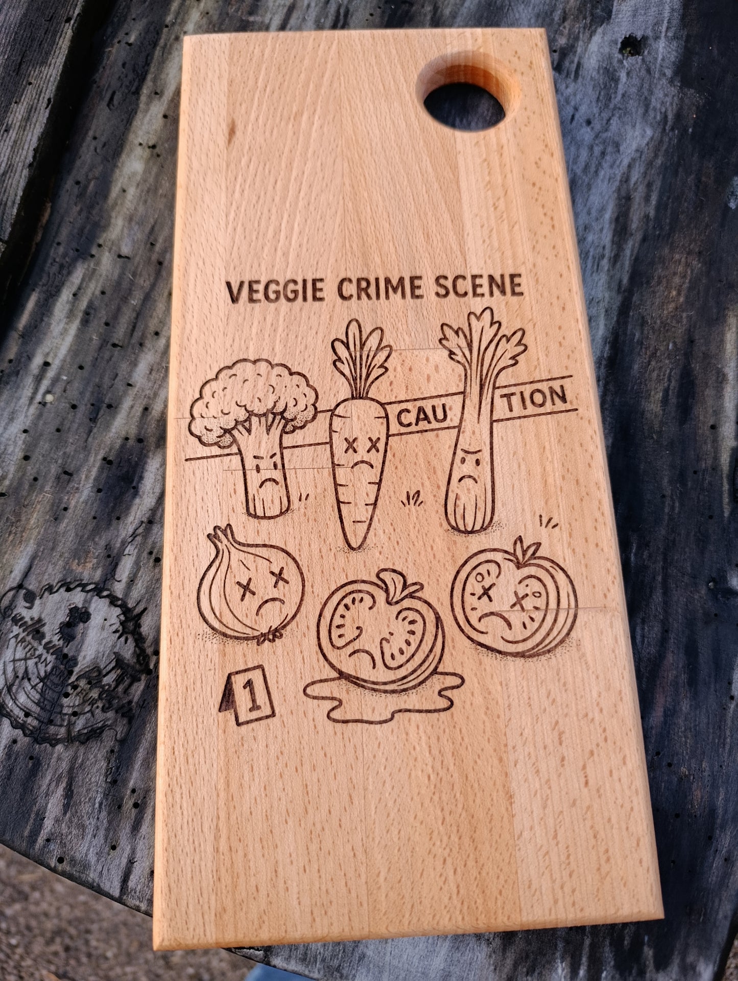 Planche apéro "crime scene"