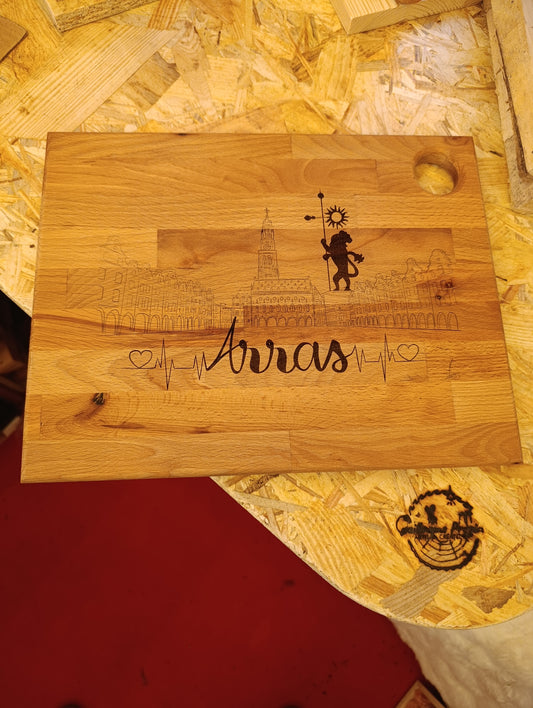 Planche apéritive "place d'Arras "33x25cm