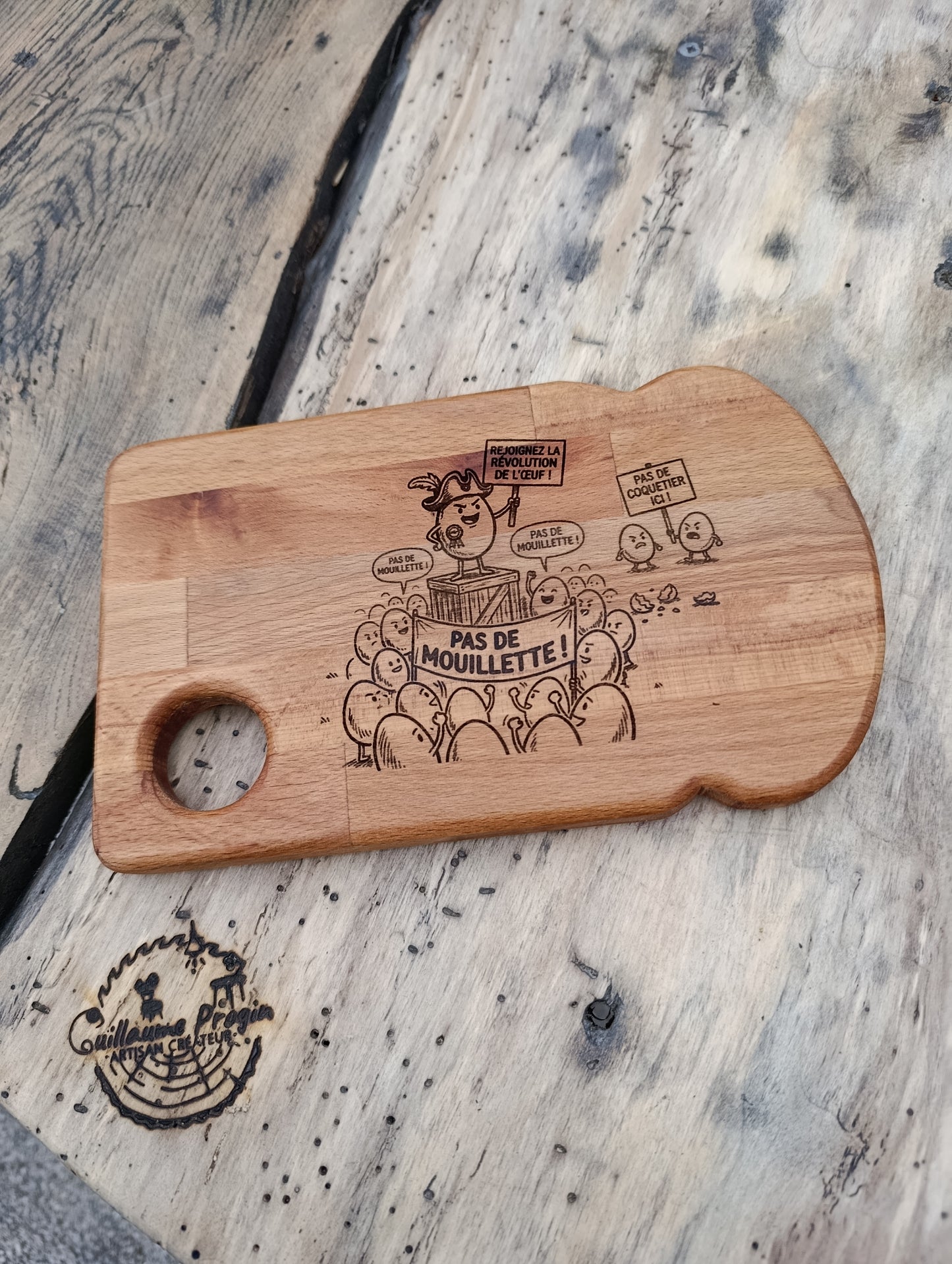 Planche oeuf (décor révolution horizontal)